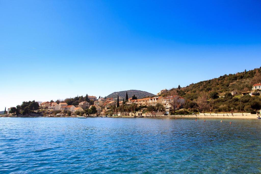 Vila Luka スラノ エクステリア 写真